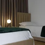 New Boulevard Hotel