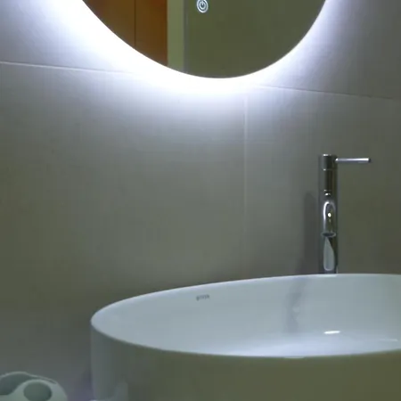 New Boulevard Hotell *