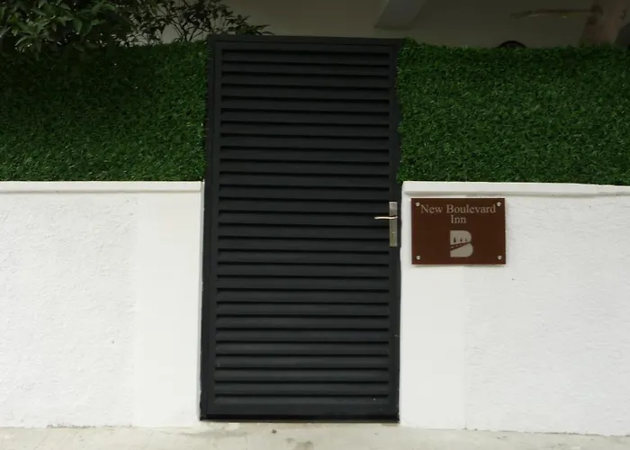 New Boulevard * Tirana